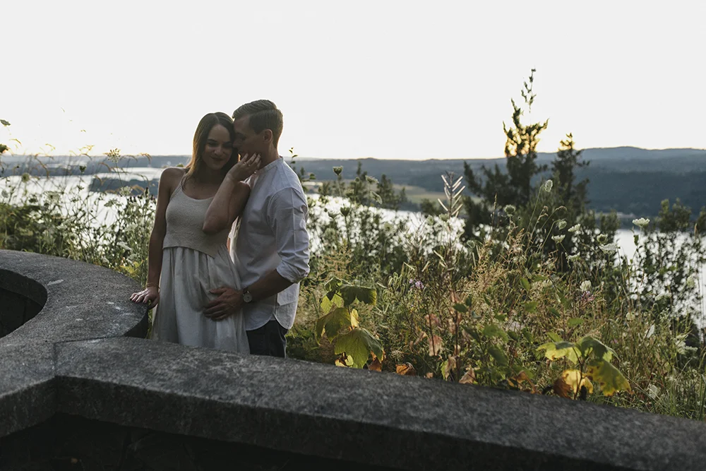 Latourell Falls Engagement Photos by Alixann Loosle
