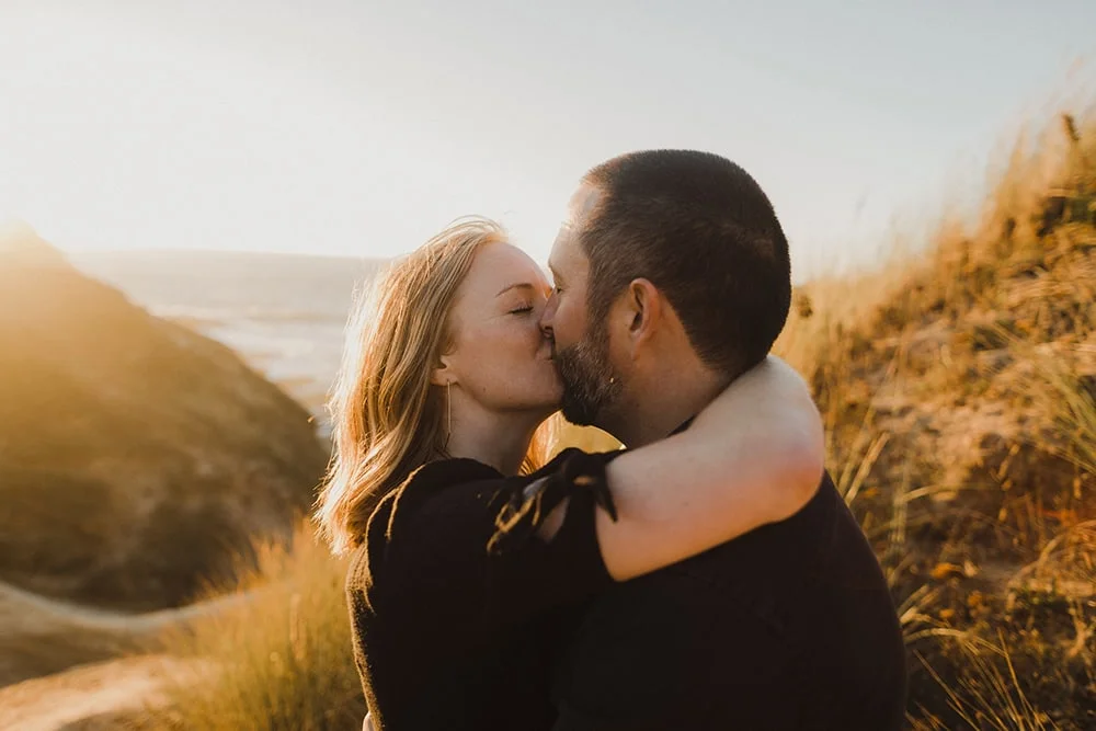 Oregon Coast Engagement Photos12.jpg
