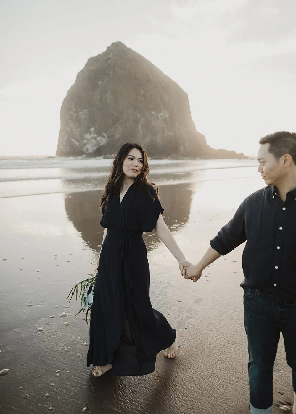 Cannon Beach Engagement Photos27.jpg