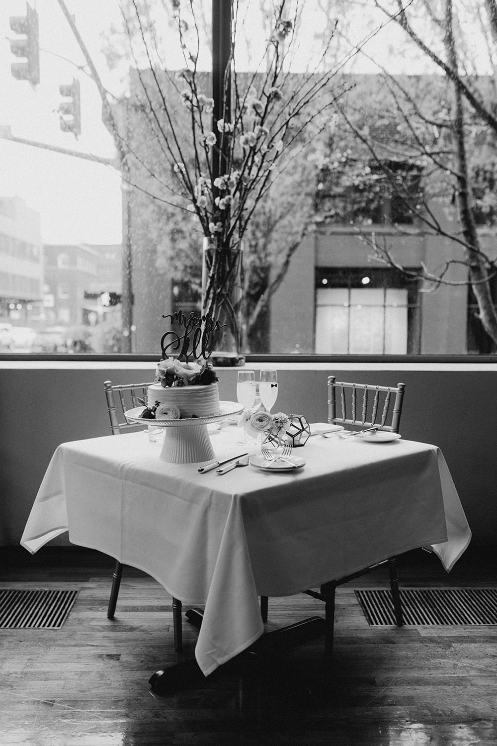 Bluehour Portland Wedding154.jpg