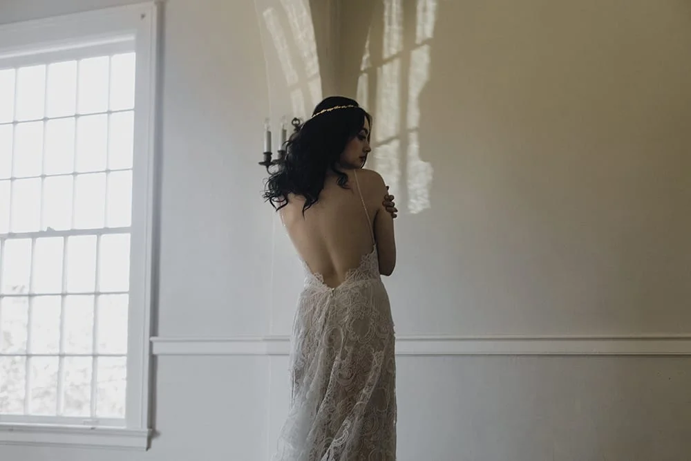Rainier Chapter House Wedding218.jpg