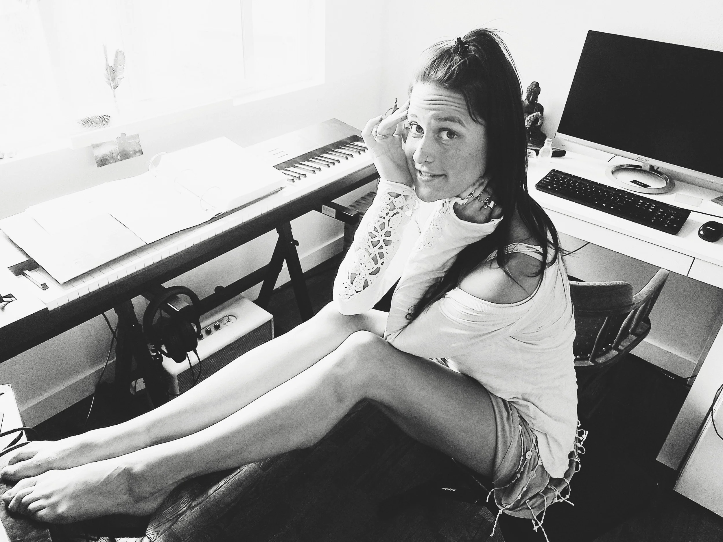 cha+wilde+-+wildeasfuck+-+how+personal+is+too+personal+when+songwriting.jpg
