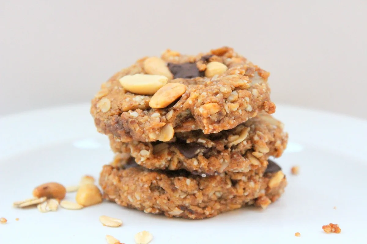 Salted chocolate peanut butter cookies (Gluten-free, vegan)