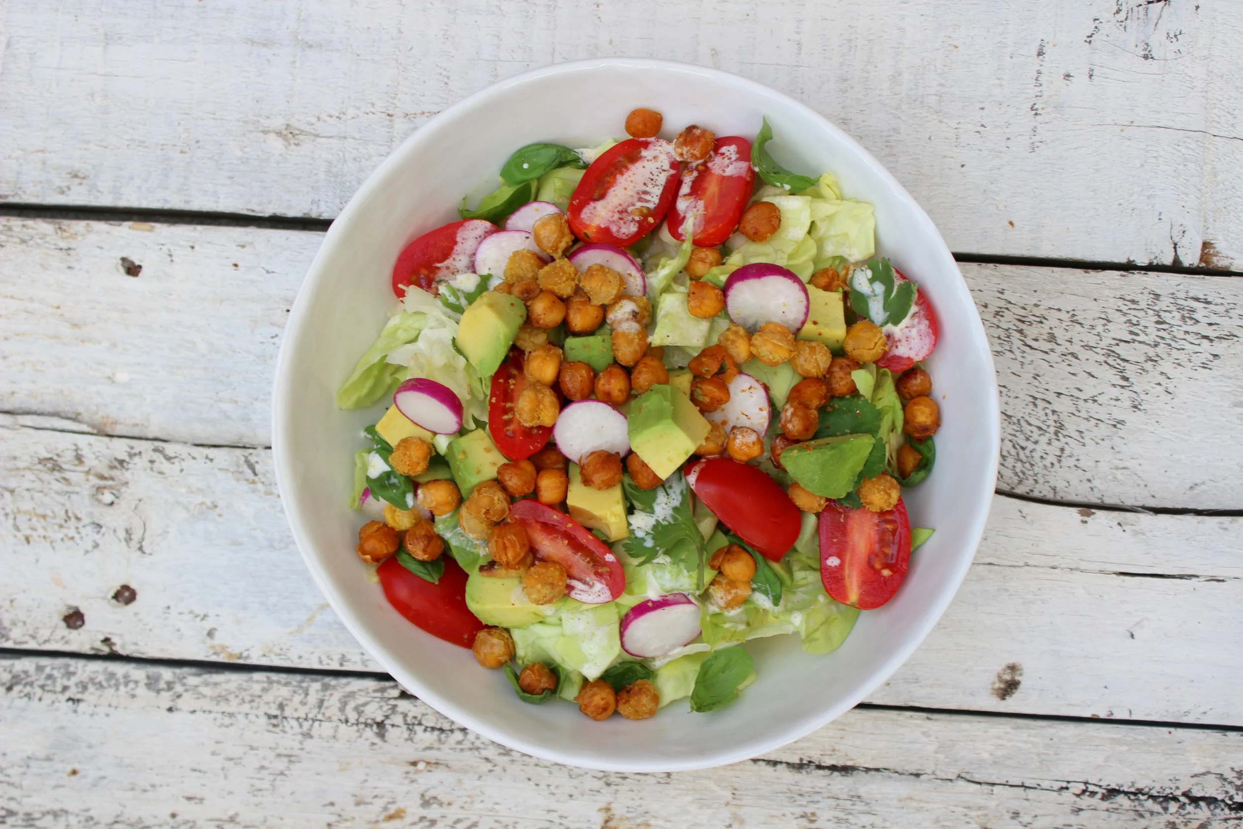 BUTTER LETTUCE & ROASTED CHICKPEAS SALAD W/VEGAN RANCH DRESSING