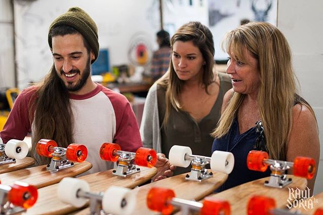 That moment you see our boards for the first time ๐น๐๐ they are up at @townkaimuki right now, go check em out โจ๐จ๐ค๐ฝ#Kapiolanicruiser made from #reclaimedwood . Awesome photos by our homie @raulsoria_ii !