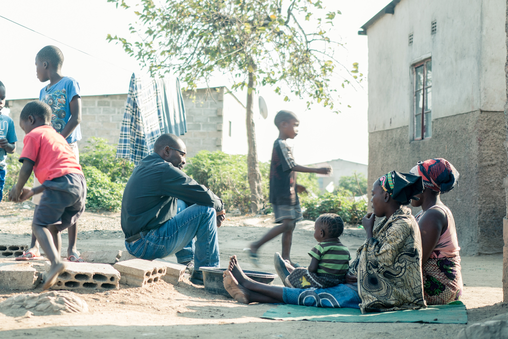  ZAMBIA: [Home Visit] Pastor Banda was a faithful example. While we waited for Sarah to finish cooking he was engaging other people in the community with he gospel. 