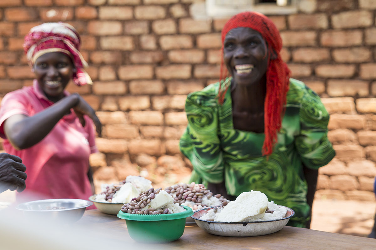  UGANDA: [Home Visit] They gave us their best. And ate beans and rice.. 