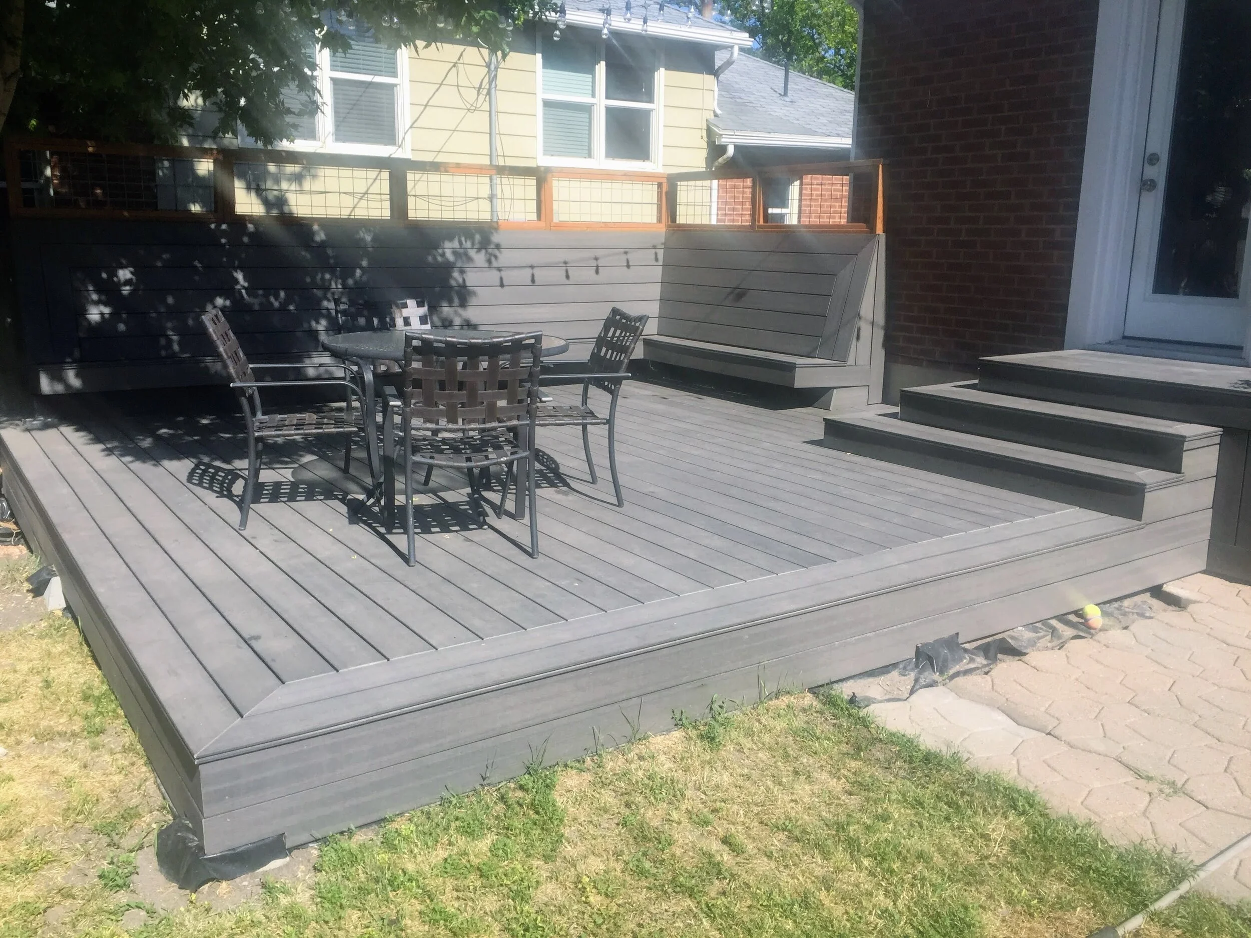 Custom Deck with Built-in Bench