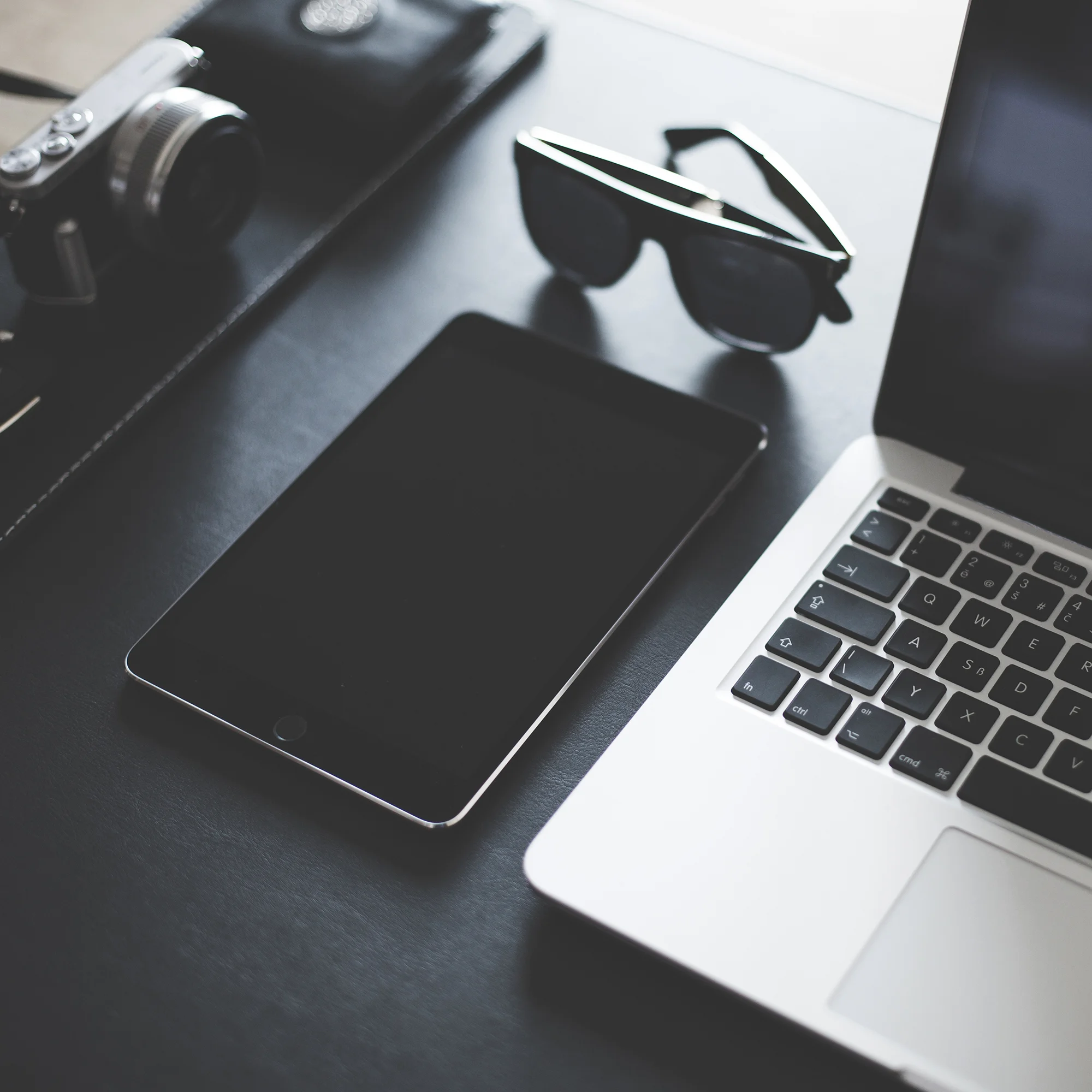 5 METHODS TO TAMING SOCIAL MEDIA MADNESS