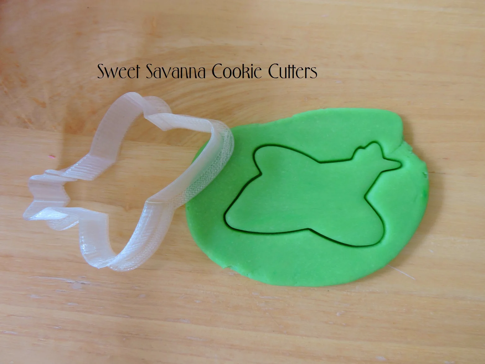 airplane-cookie-cutter.jpg
