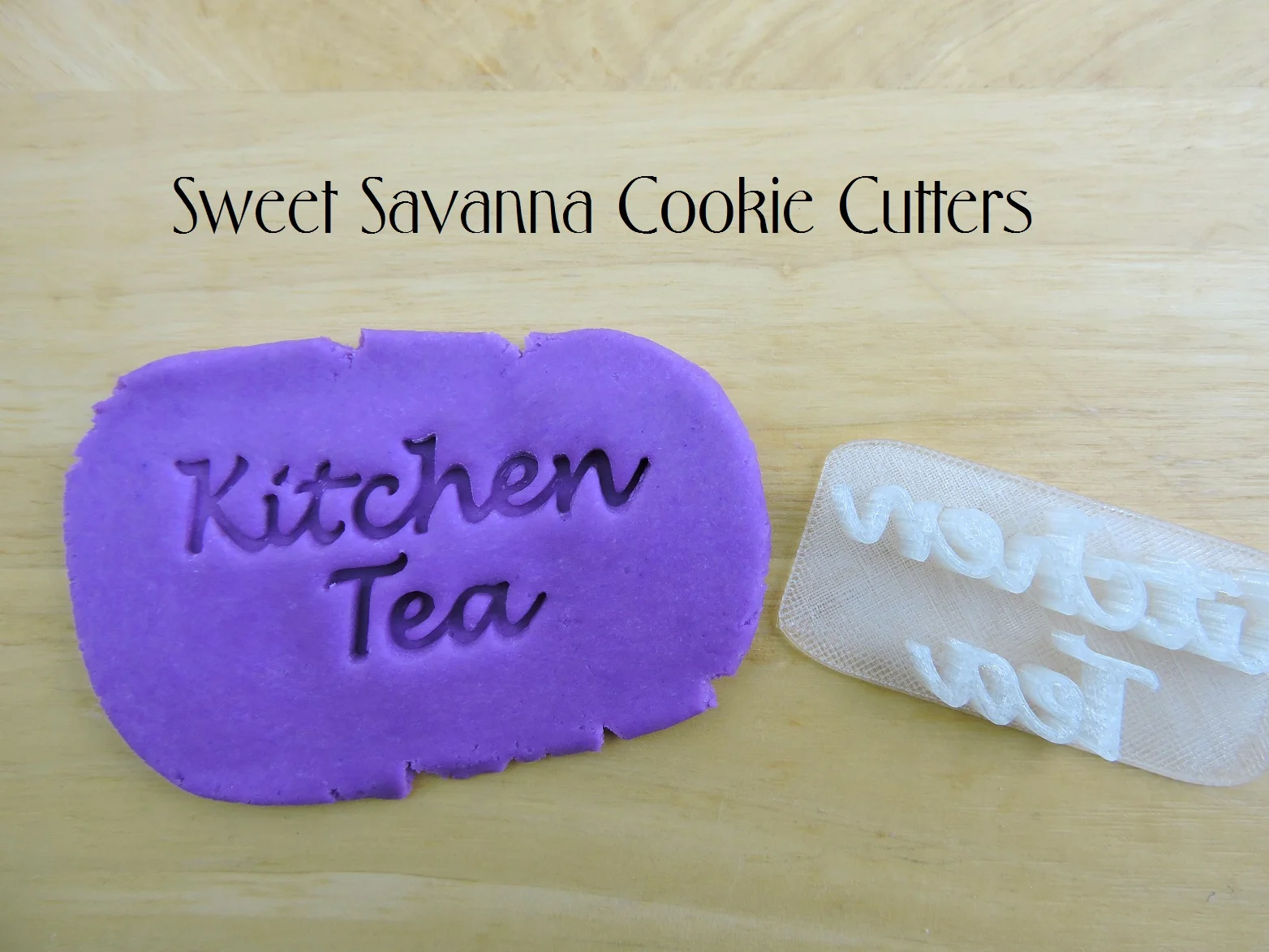 kitchen-tea-fondant-embosser.JPG