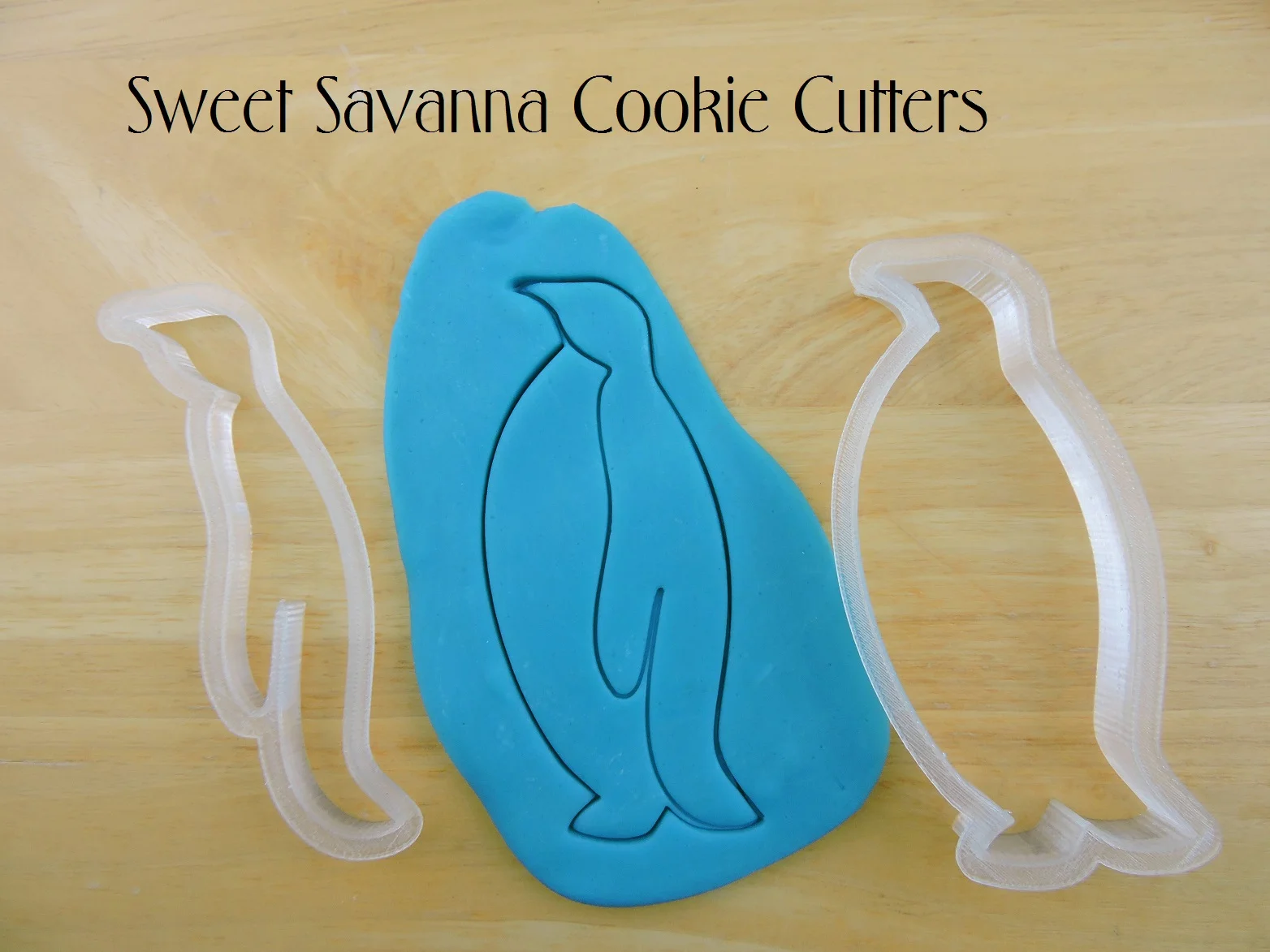 emperor-penguin-cookie-cutter-1.jpg