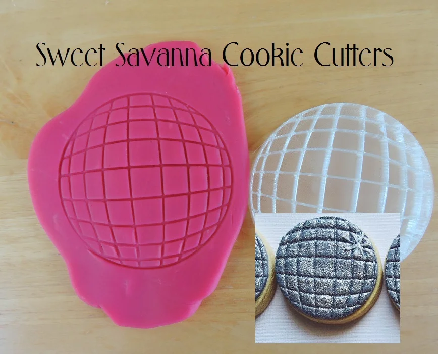 disco-ball-fondant-embosser-2.jpg