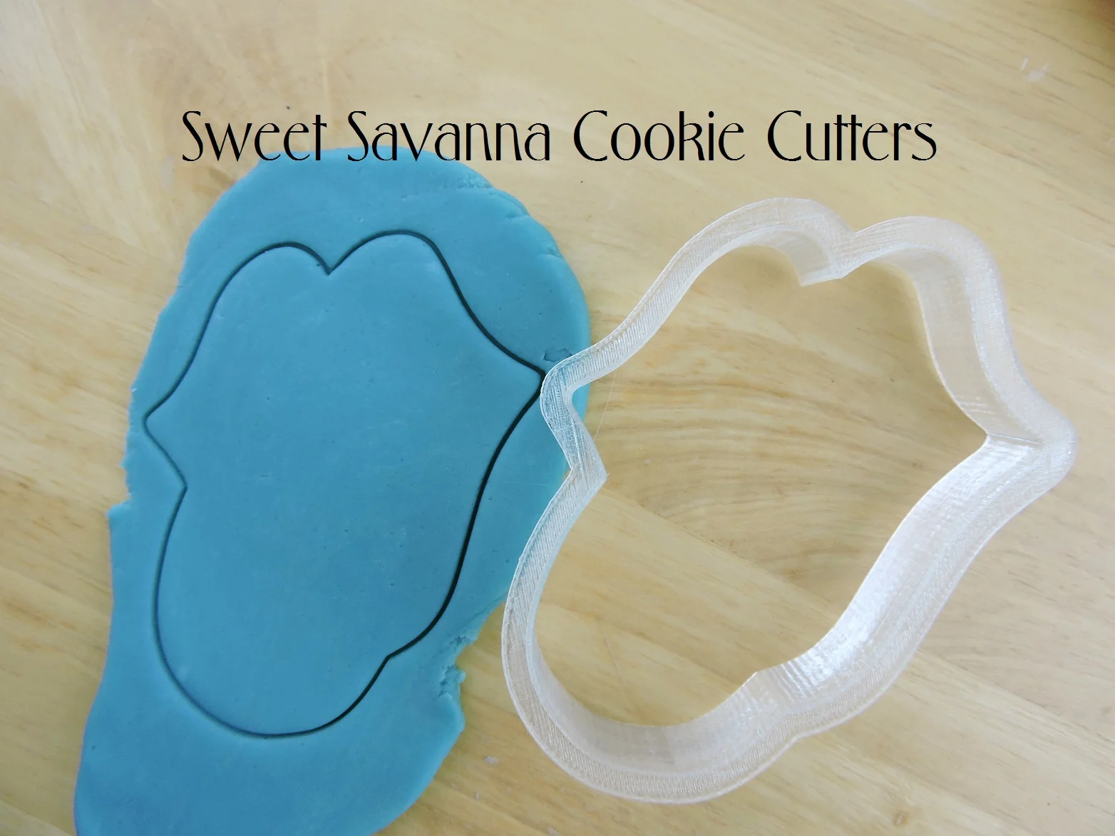 tounge-cookie-cutter.JPG