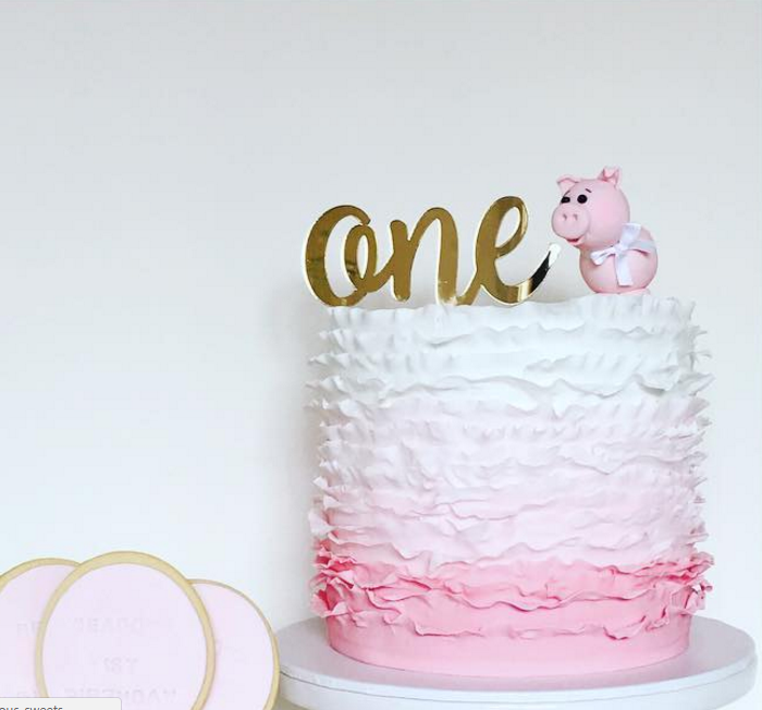one-cake-topper-vivian.png