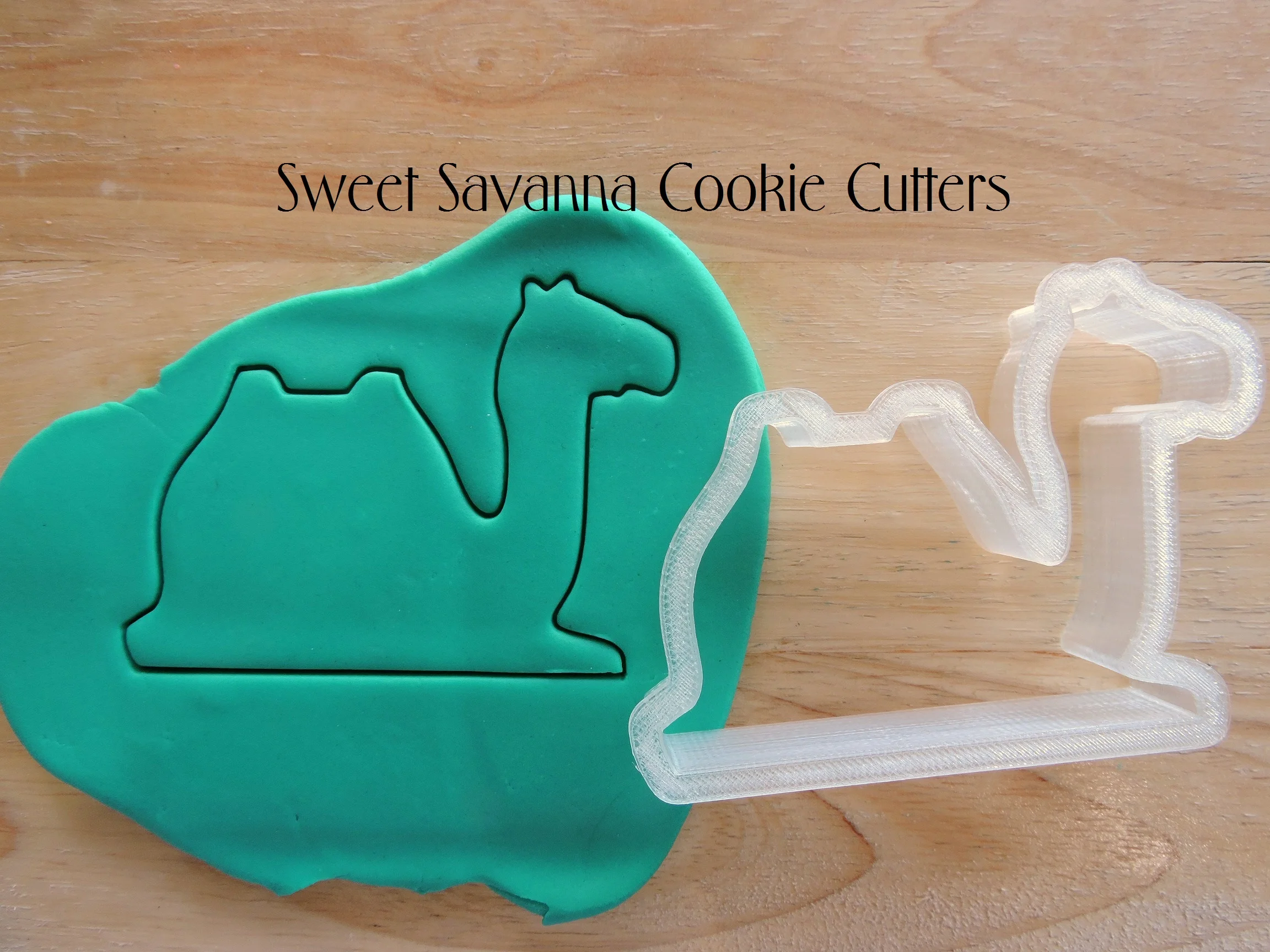 camel-cookie-cutter-sitting.JPG