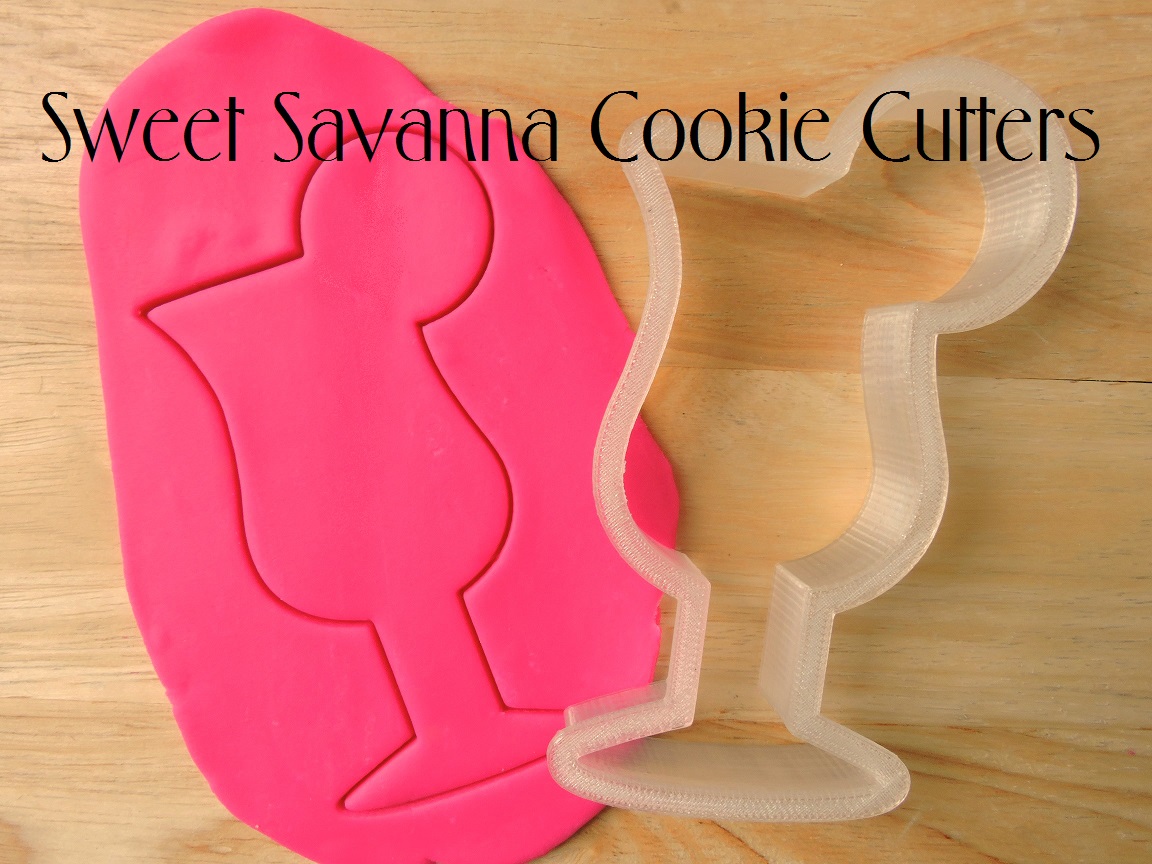 cocktail-glass-cookie-cutter-2.JPG