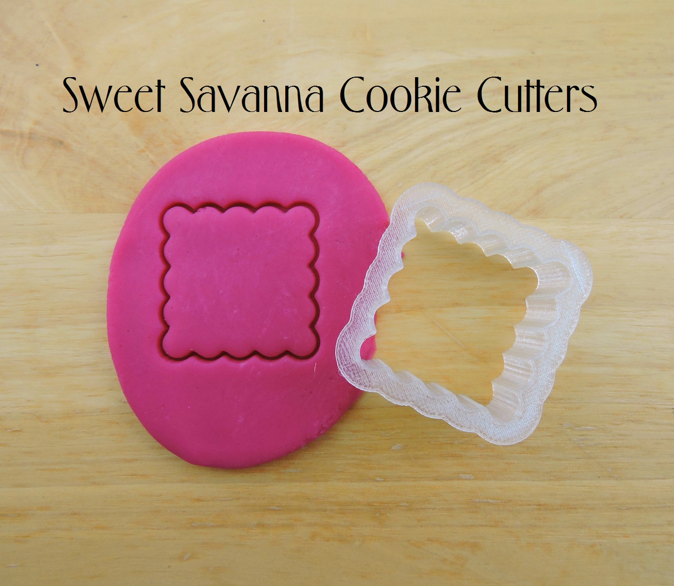 scquare-scalloped-cookie-cutter.jpg