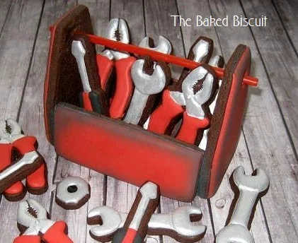 tool-box-cookie-cutter-2.jpg
