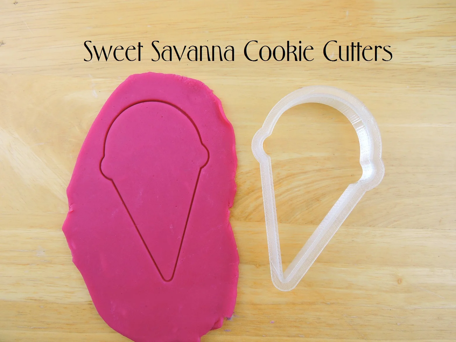 single-scoop-icecream-cookie-cutter.jpg