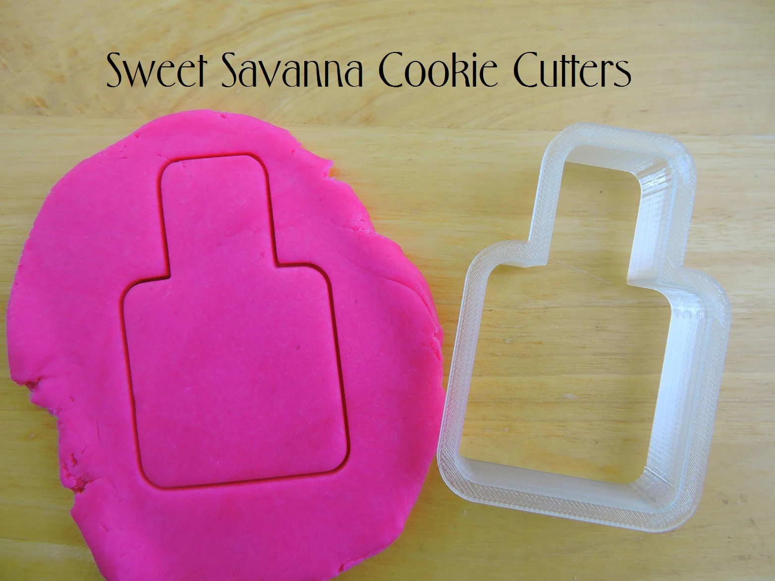 nail-polish-cookie-cutter-4.JPG
