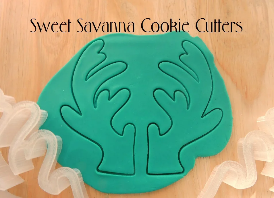 reindeer-antler-cookie-cutter-2.JPG