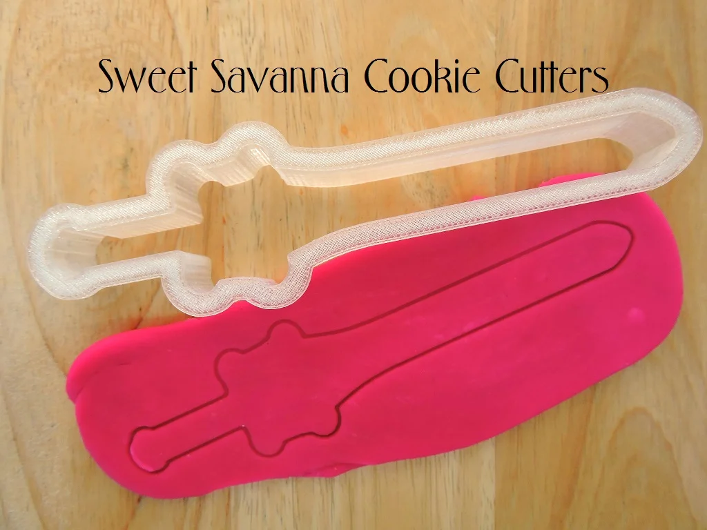 sword-cookie-cutter-3.JPG