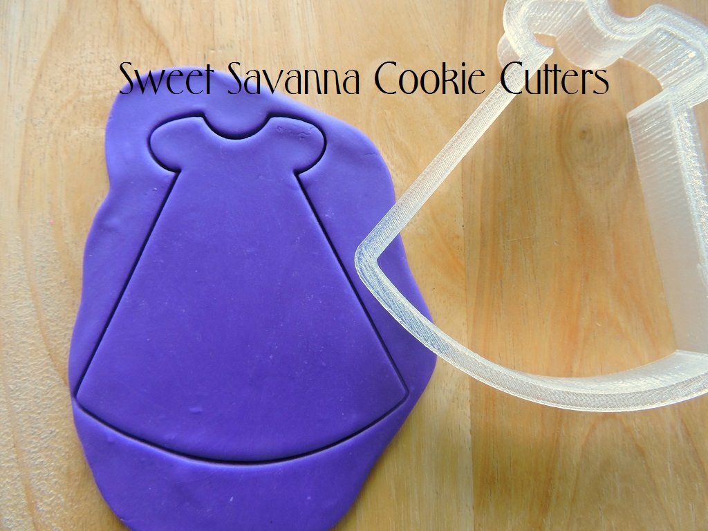 christening-gown-cookie-cutter.JPG