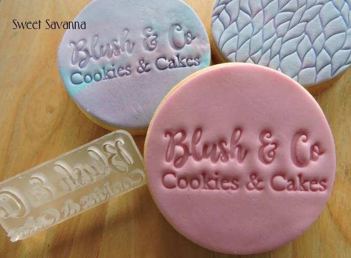 custom-embosser-fondant.jpg