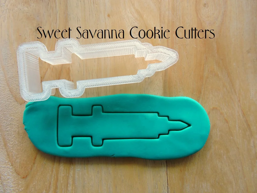 syringe-cookie-cutter.JPG