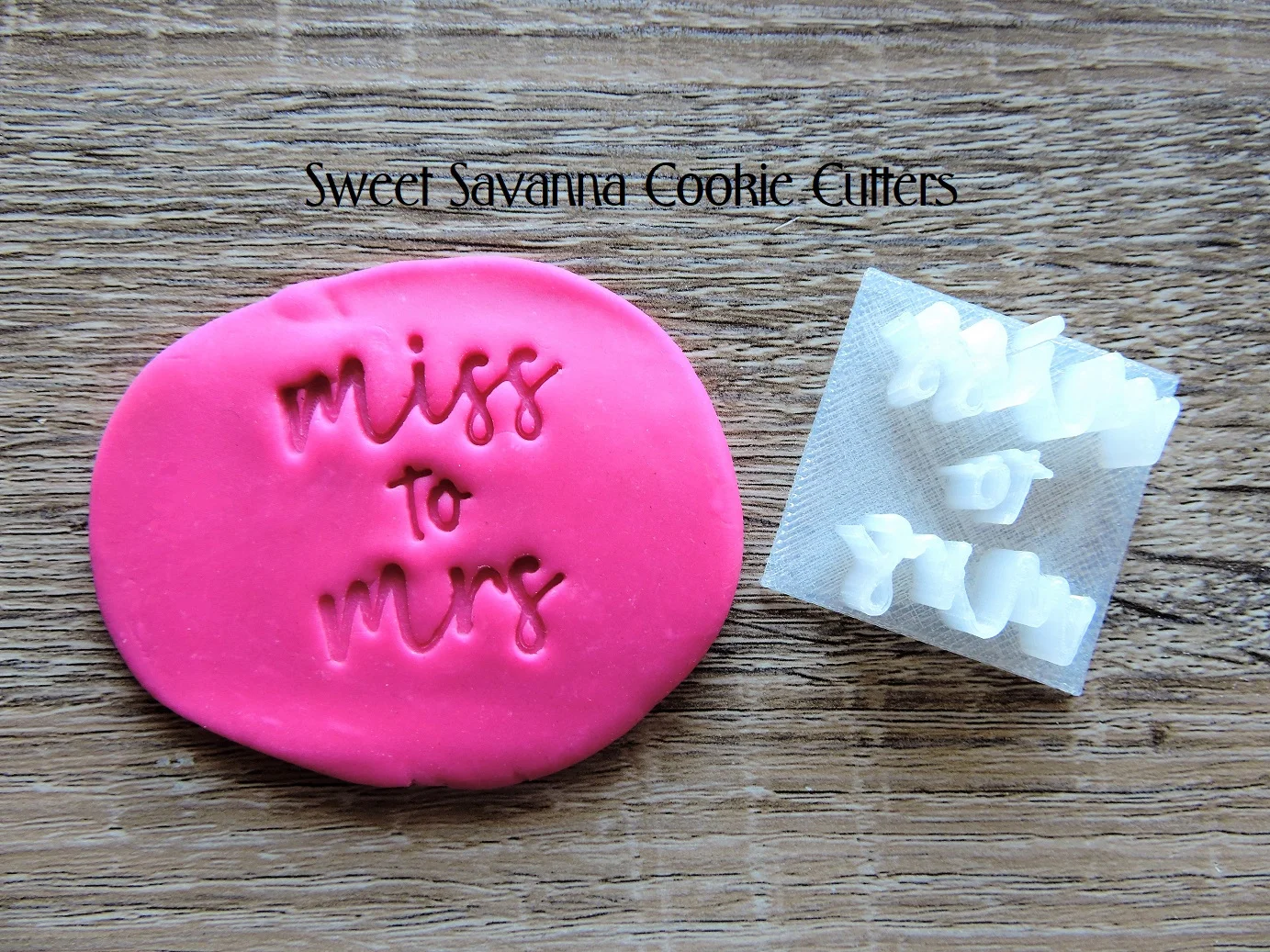 miss-to-mrs-embosser-6.jpg