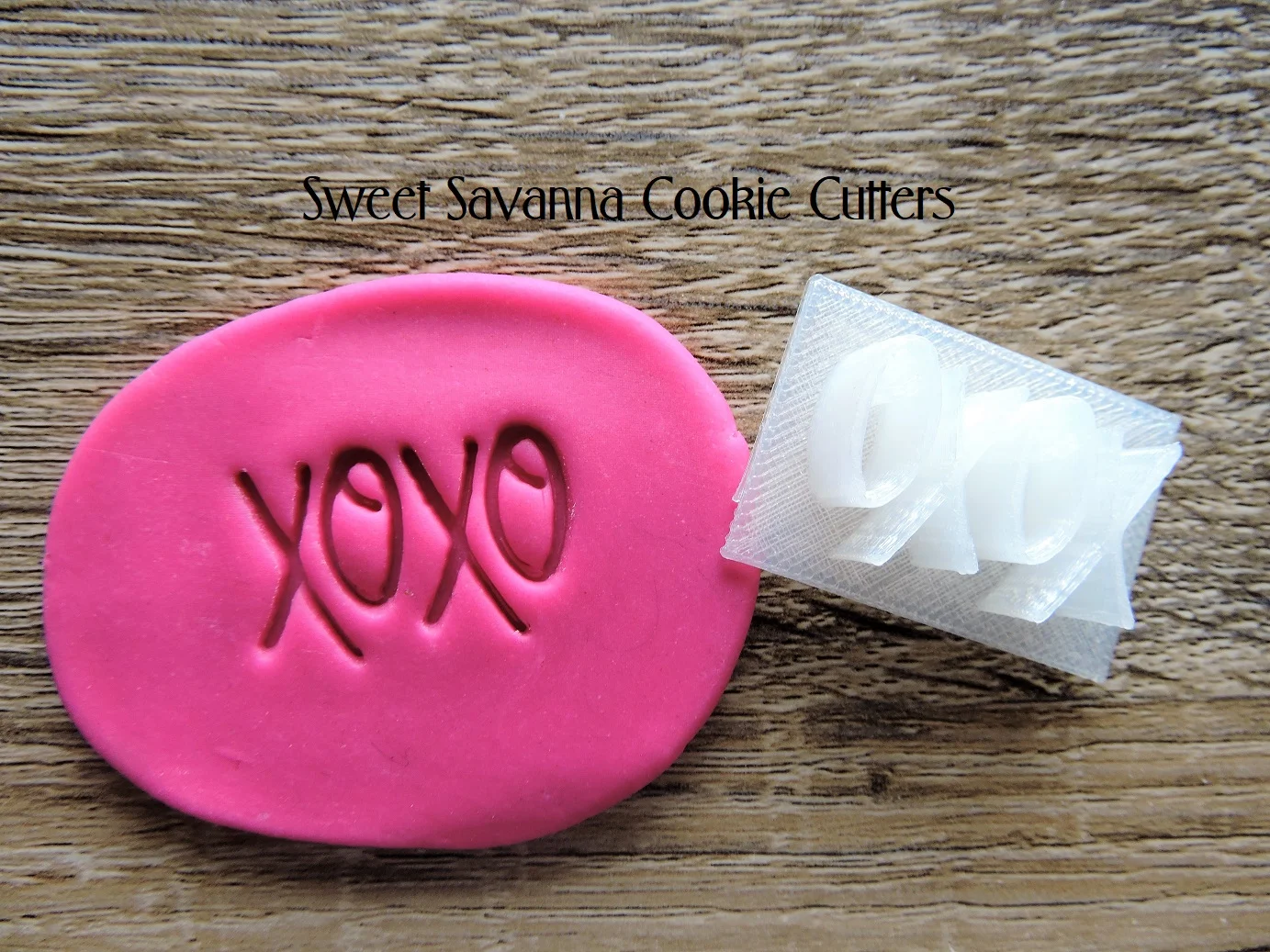 xoxo-embosser.jpg