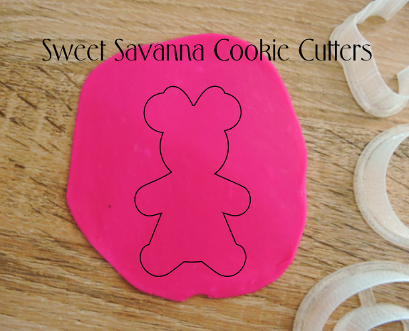 girl-mouse-cookie-cutter.png