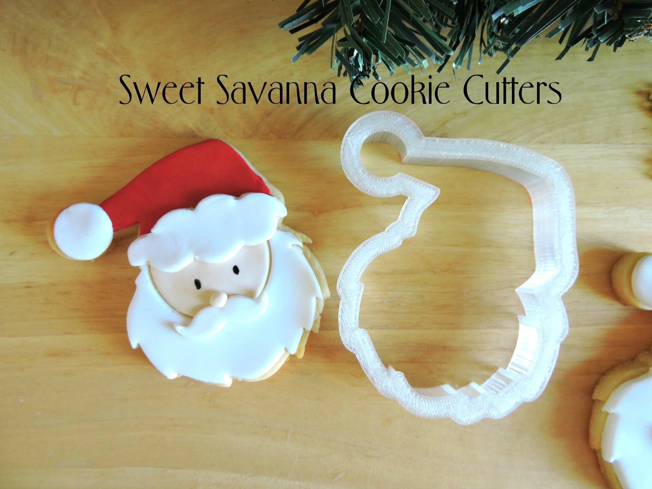 santa-cookie-cutter-2a.jpg