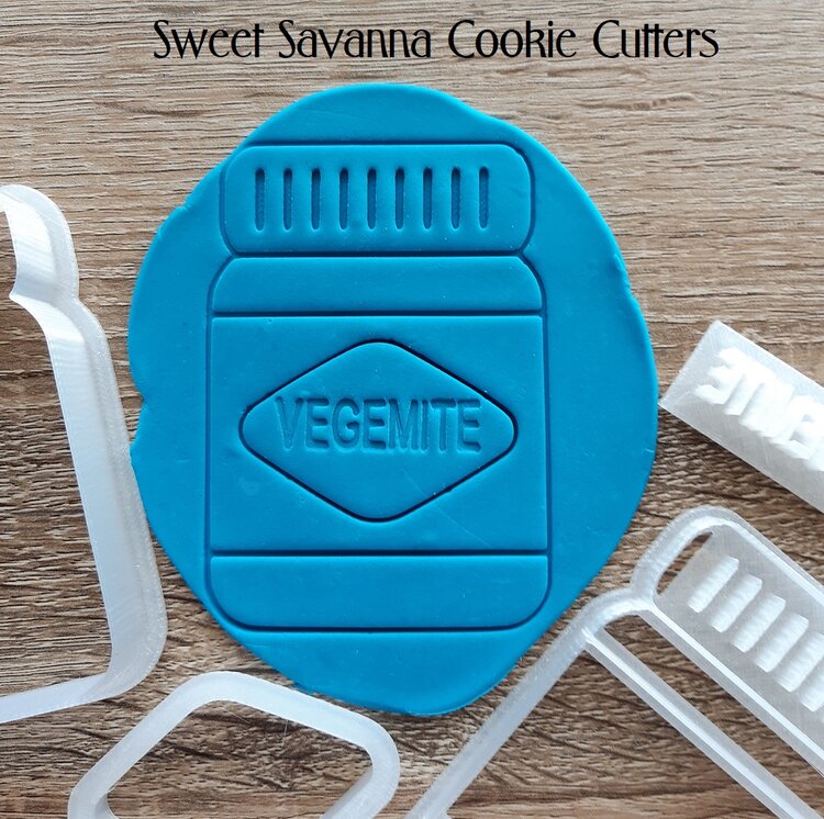Astronaut - Space Cookie Cutter & Embosser Set — Sweet Savanna Cookie  Cutters