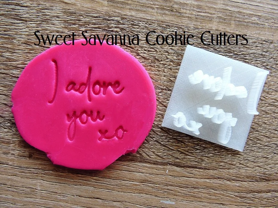 i-adore-you-embosser-n1.JPG