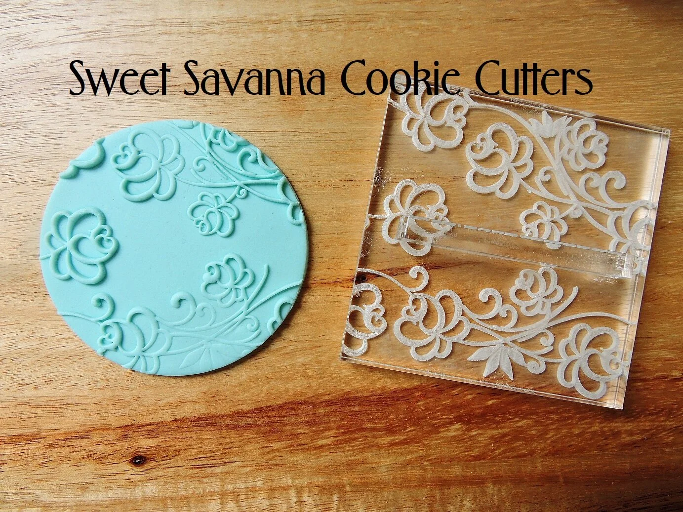 floral-lace-fondant-debosser.JPG