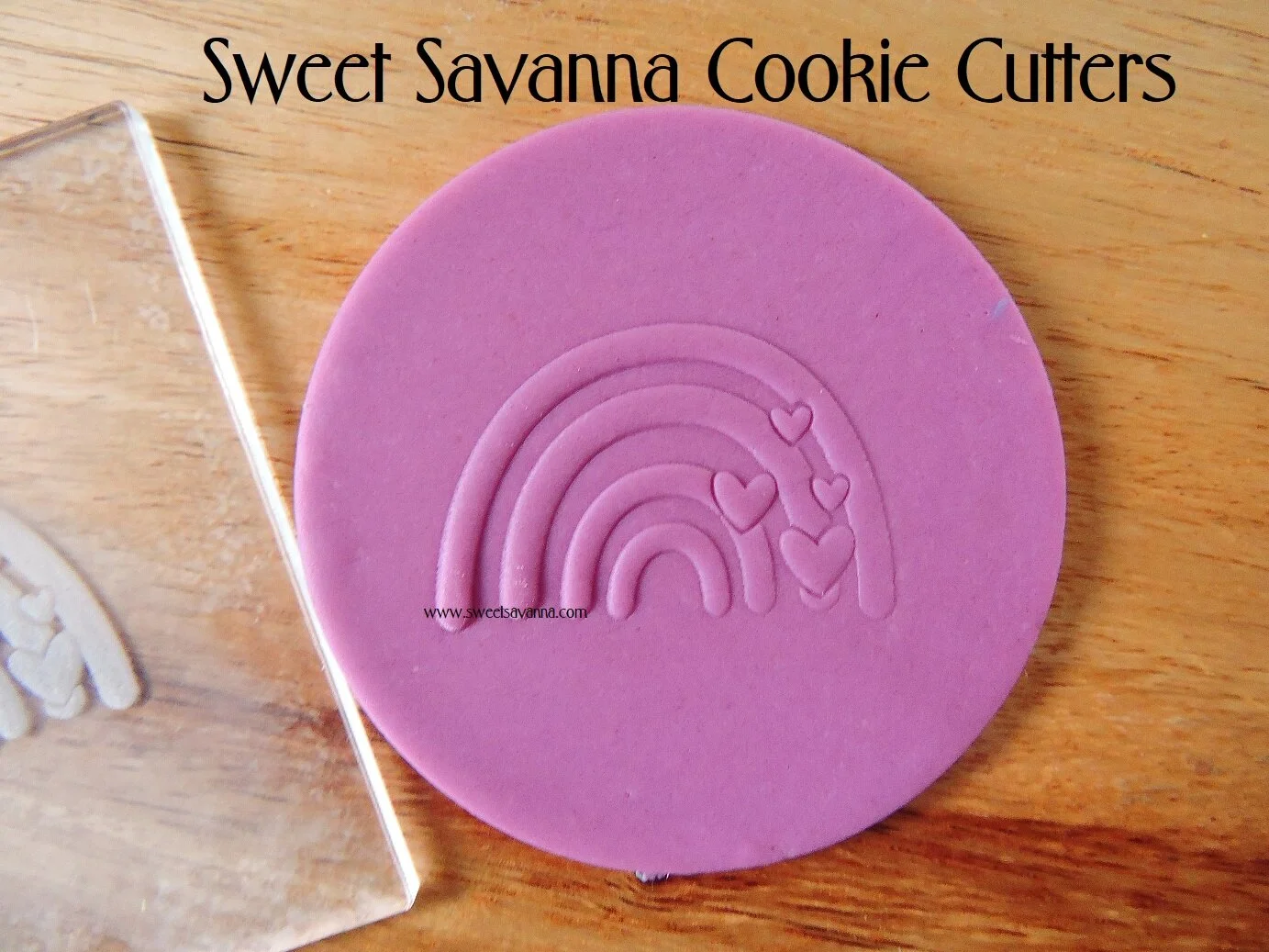 rainbow-hearts-debosser-fondant.JPG