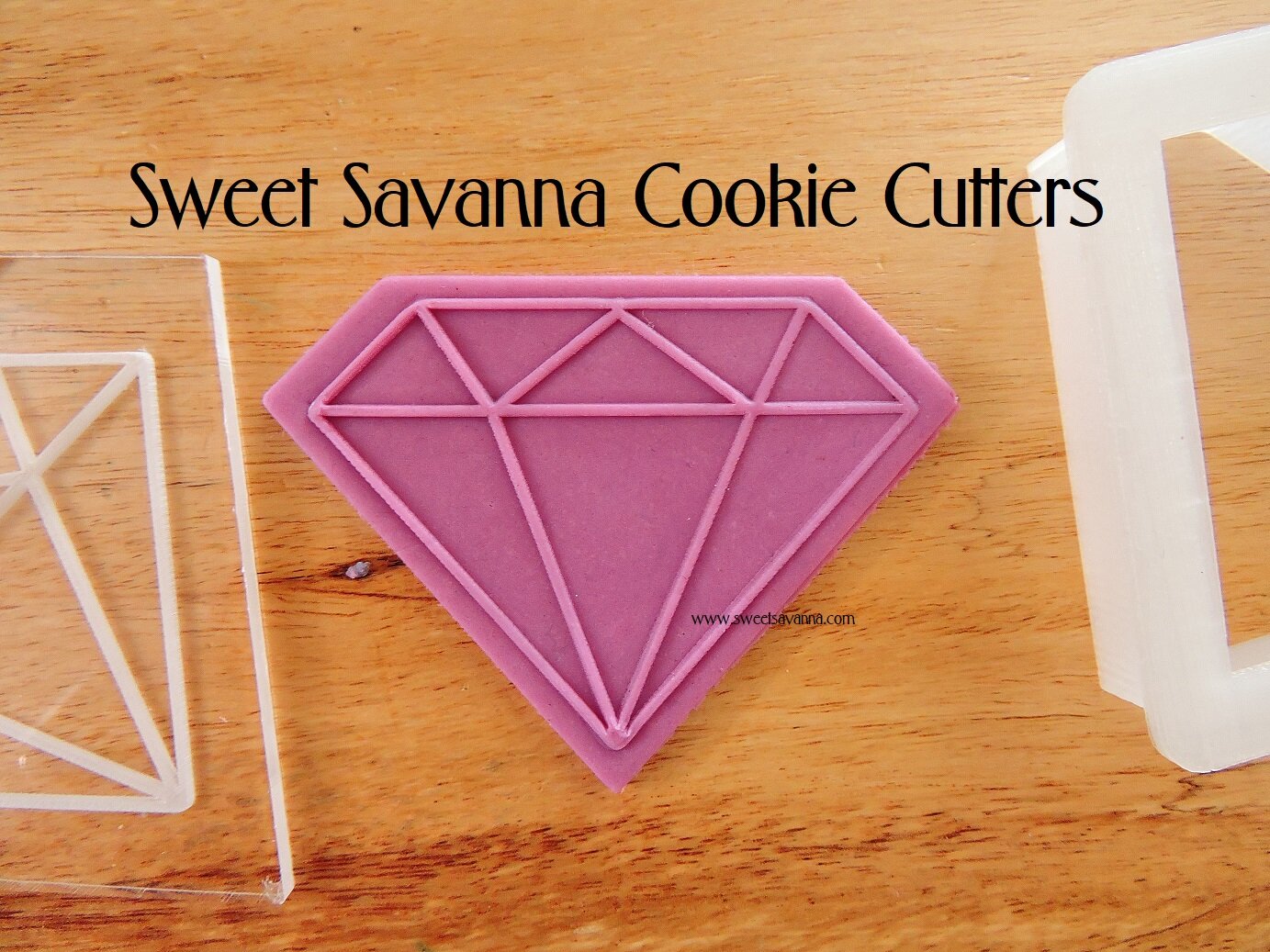diamond-raised-fondant-debosser (2).JPG
