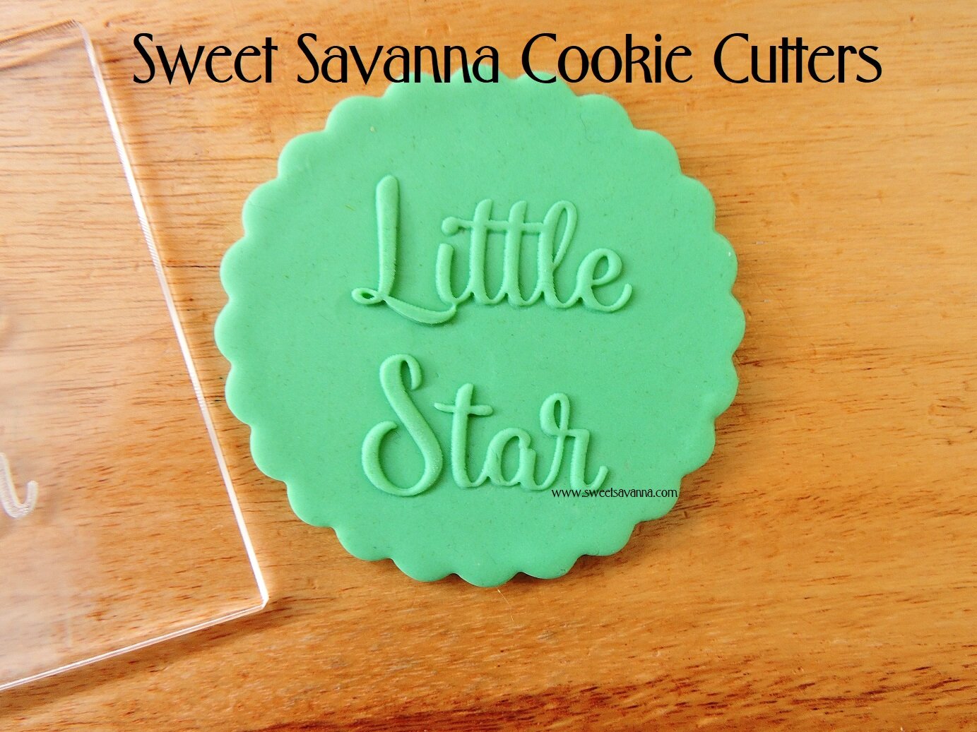 little-star-raised-fondant-design.JPG