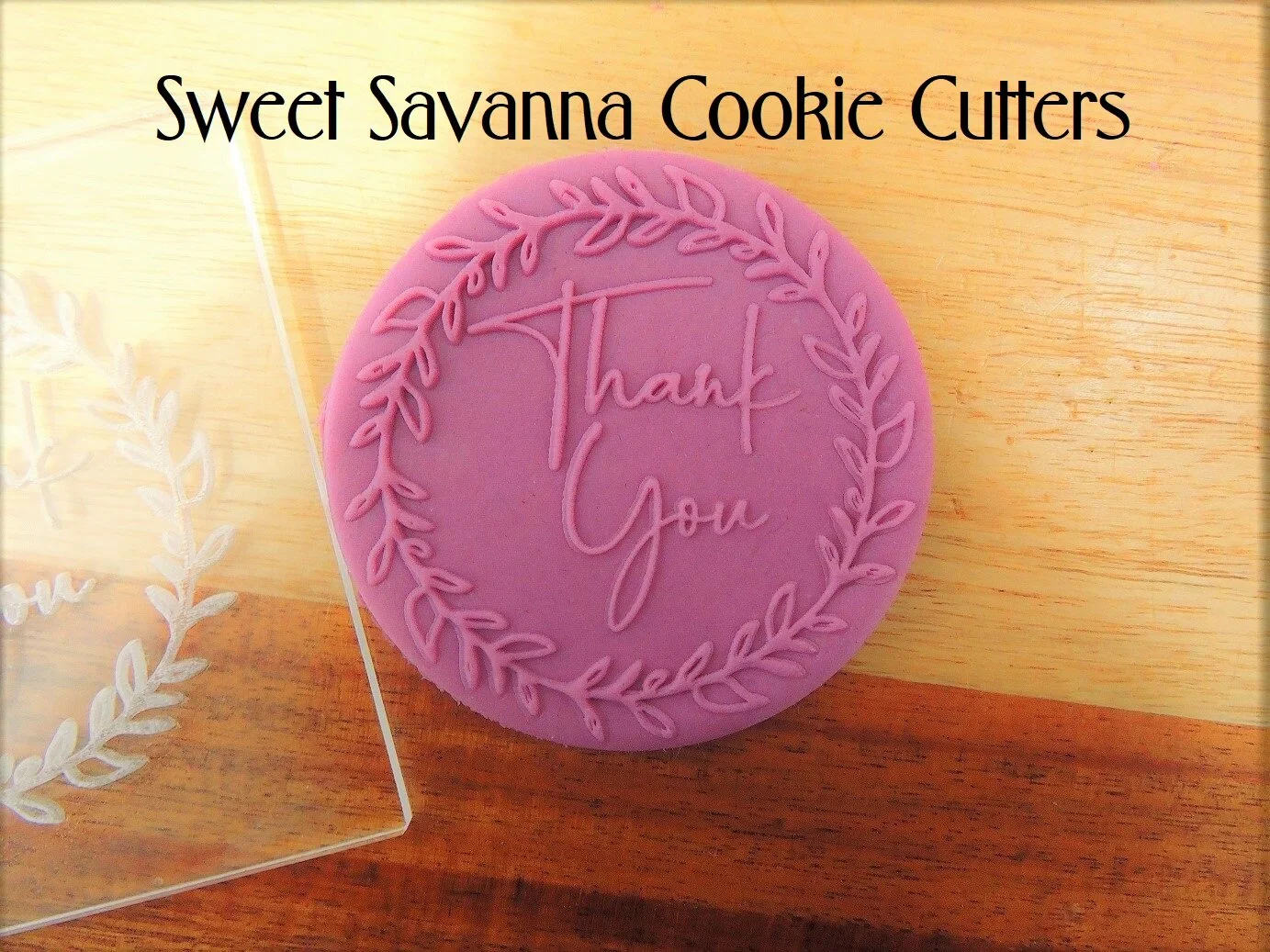 thank-you-wreath--raised-fondant-design-debosser.JPG