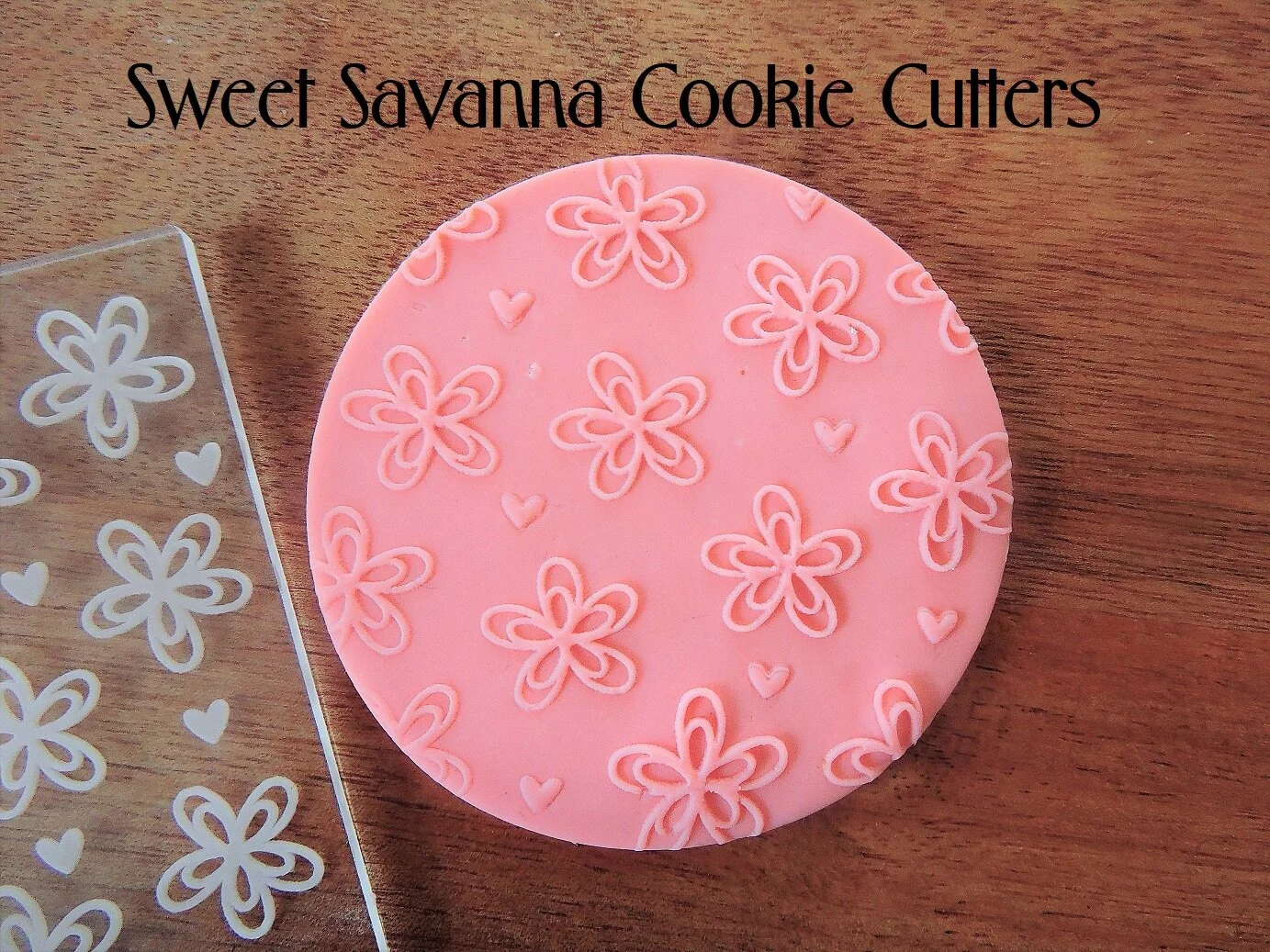 floral-hearts-fondant-debosser.JPG