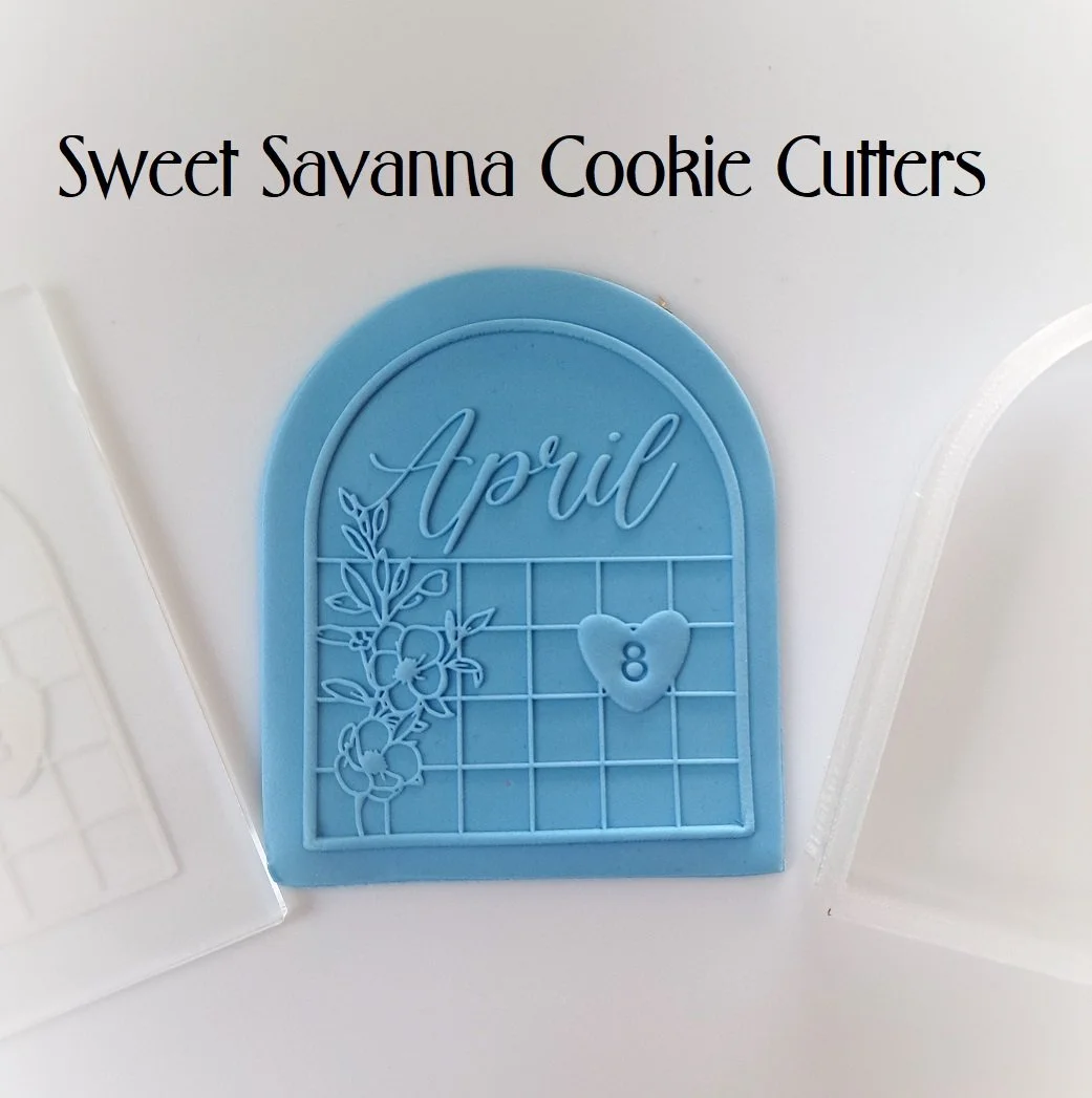 arch-calendar-cookie-cutter.jpg