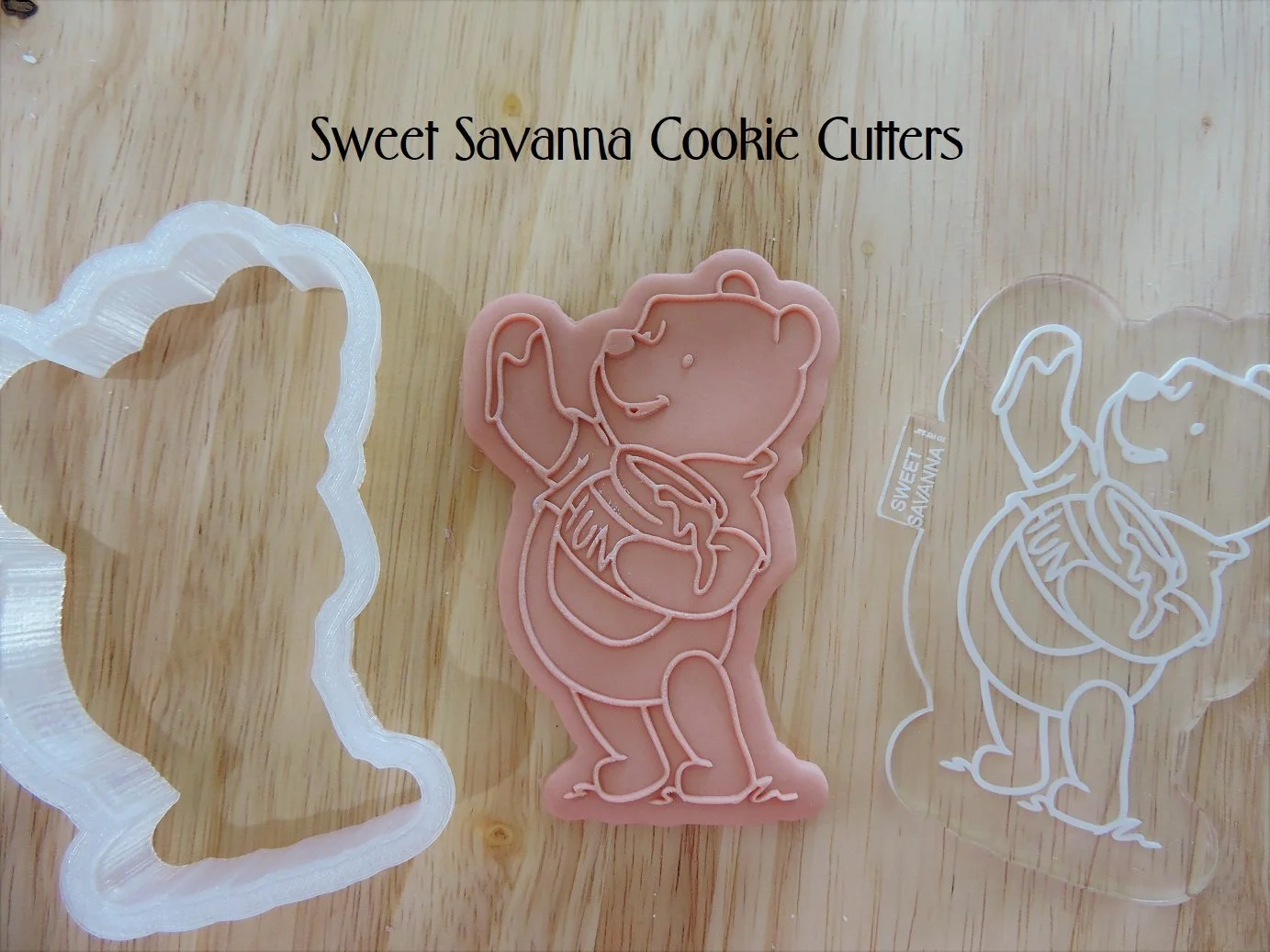 winnie-the-pooh-cookie-honey.jpg