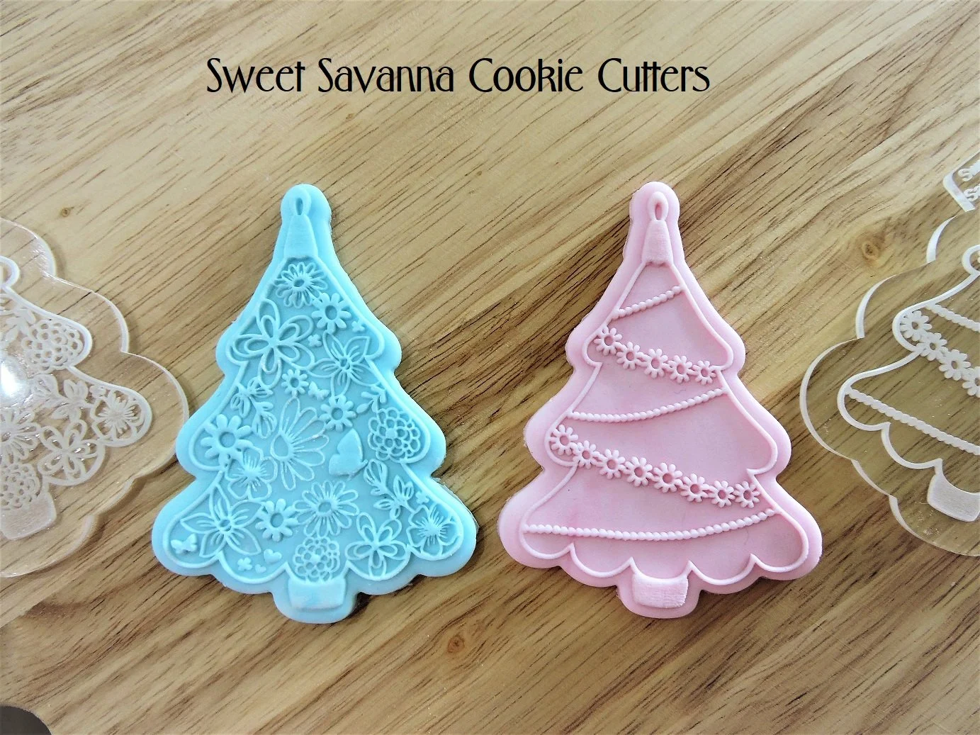 tree-cookie-cutter-bauble.jpg
