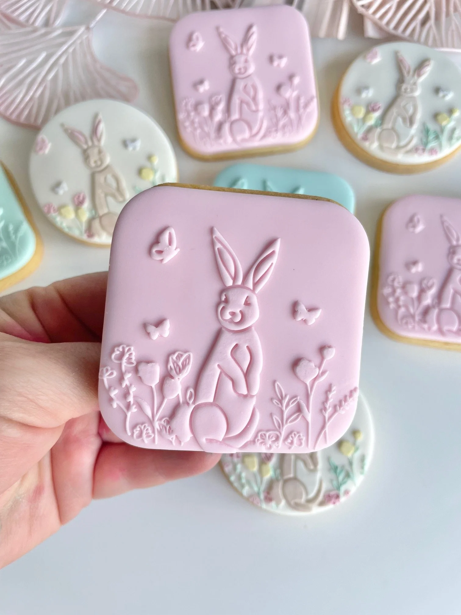 Sweetsavanna-easter-cookies-2.jpeg