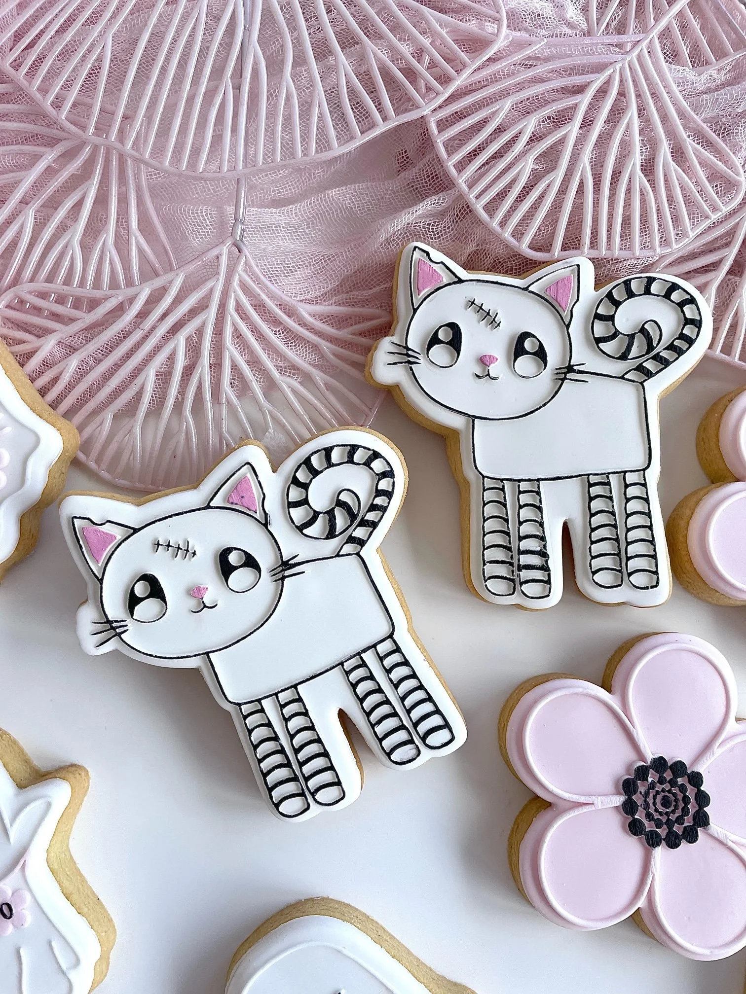 halloween-cat-cookie-cutter (1).jpeg