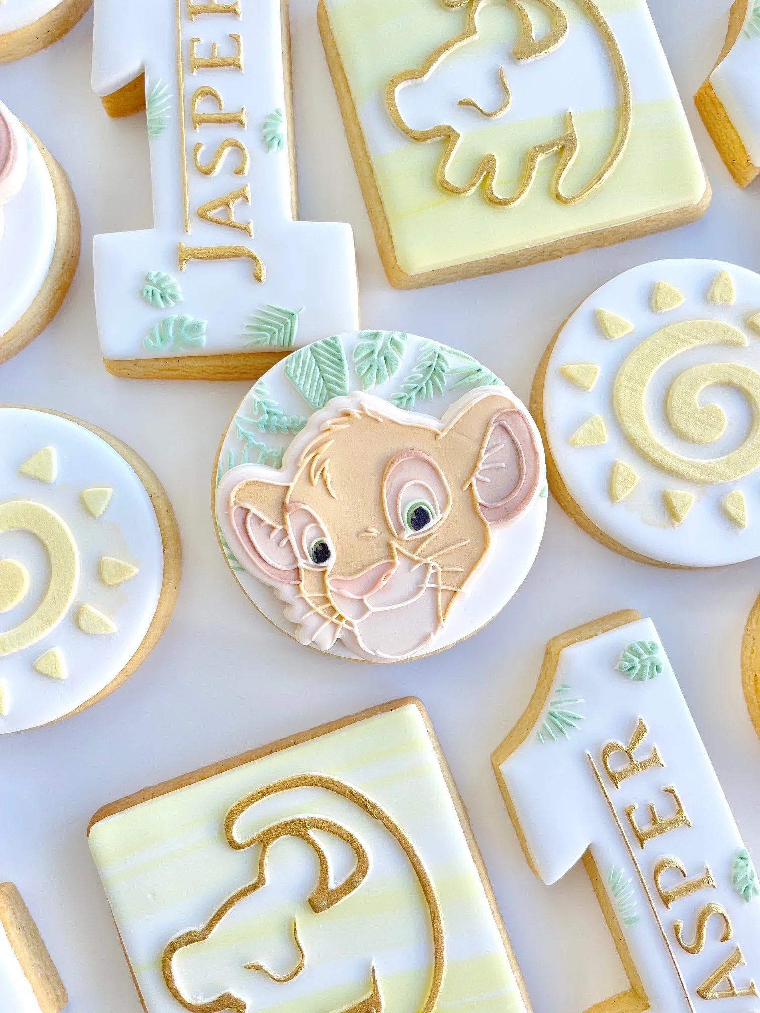 lion-cookie-cutter (3).jpeg