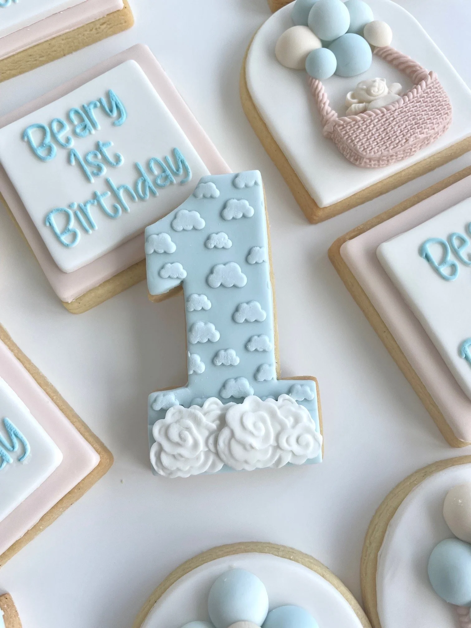 beary-1st-birthday-cloud-cookies (2).jpeg
