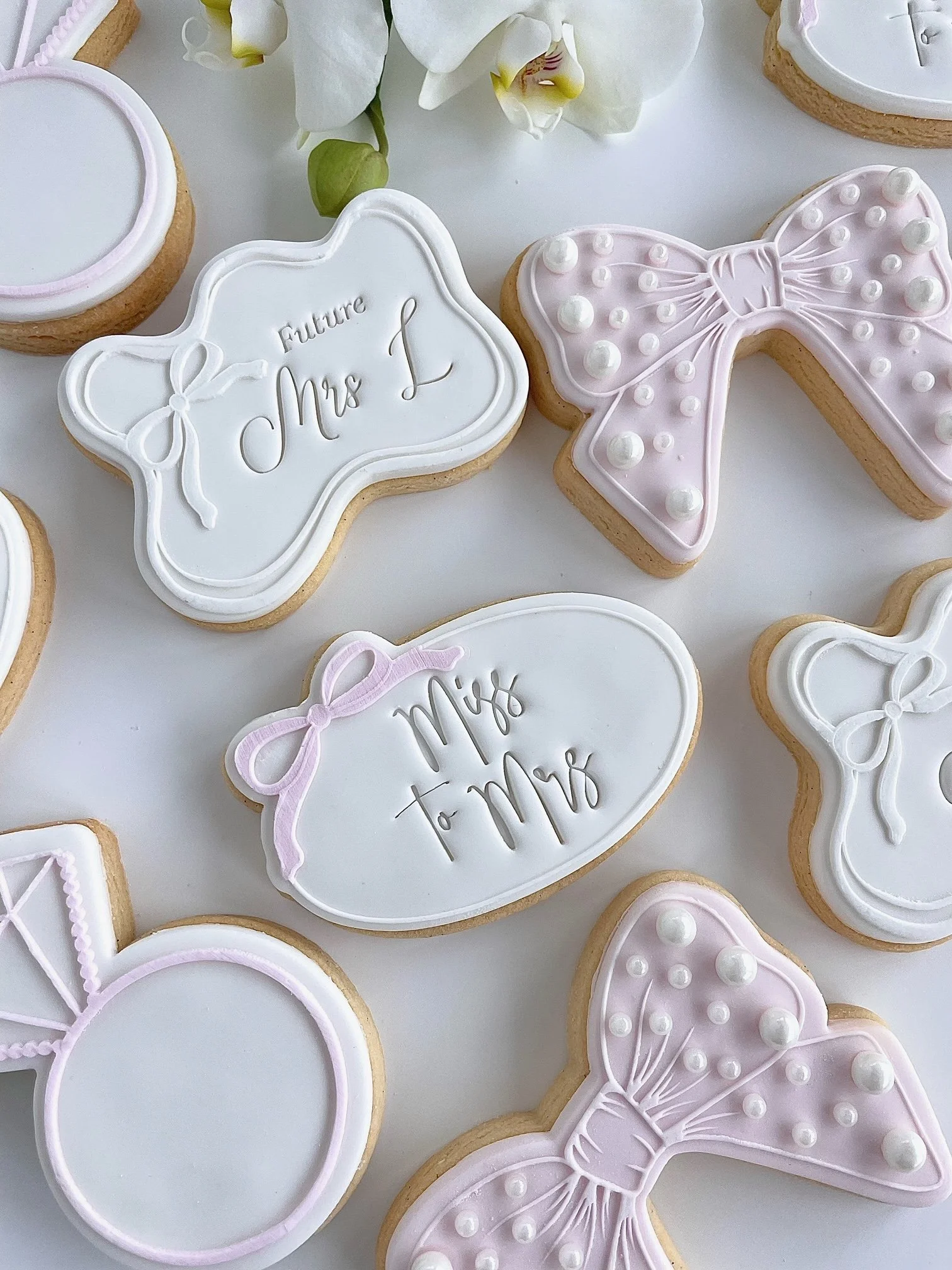 wedding-wavy-bow-set (5).jpeg